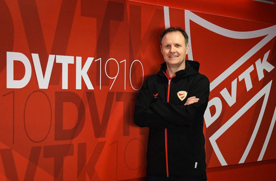 Vladimir Radenković a DVTK vezetőedzője