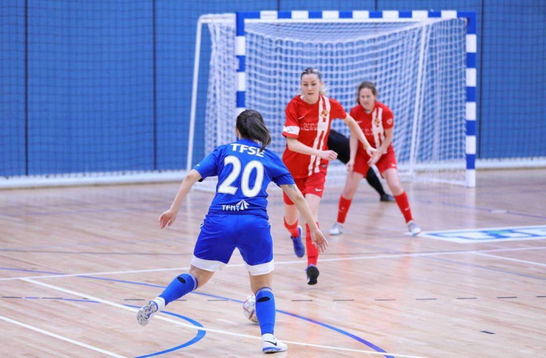 Női Futsal NB I.: TFSE - DVTK-Vénusz 9-0 (3-0)