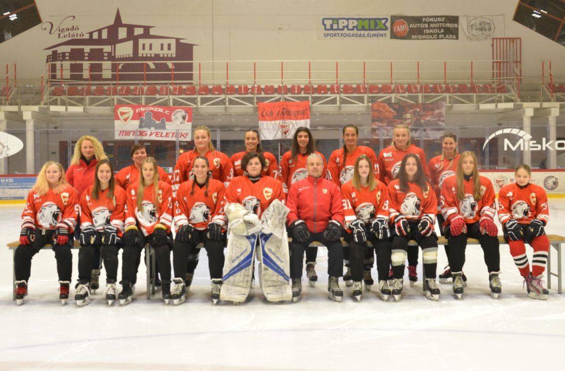 Győzelemmel kezdett az elődöntőben a DVTK Jegesmedvék női csapata